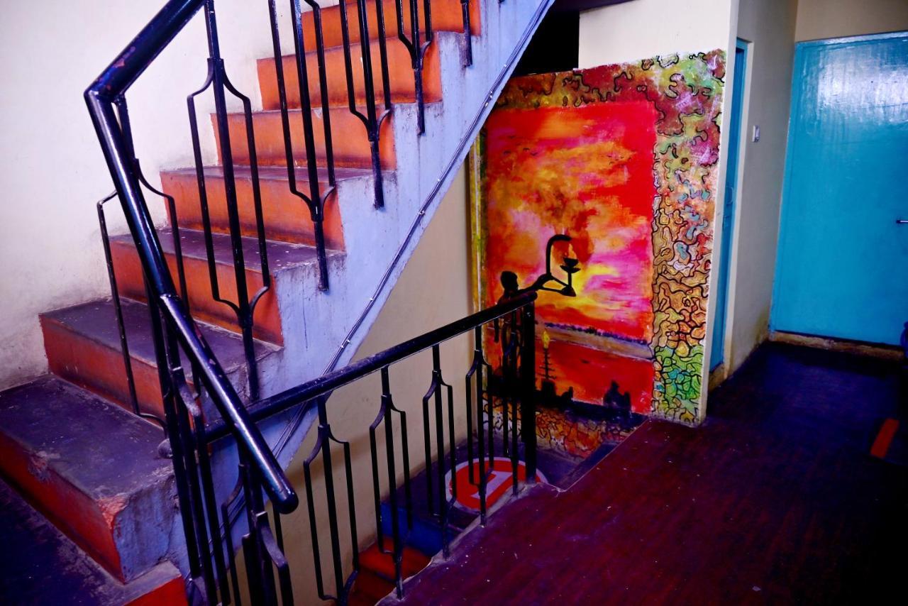 Banaras Rest House Varanasi Exterior foto